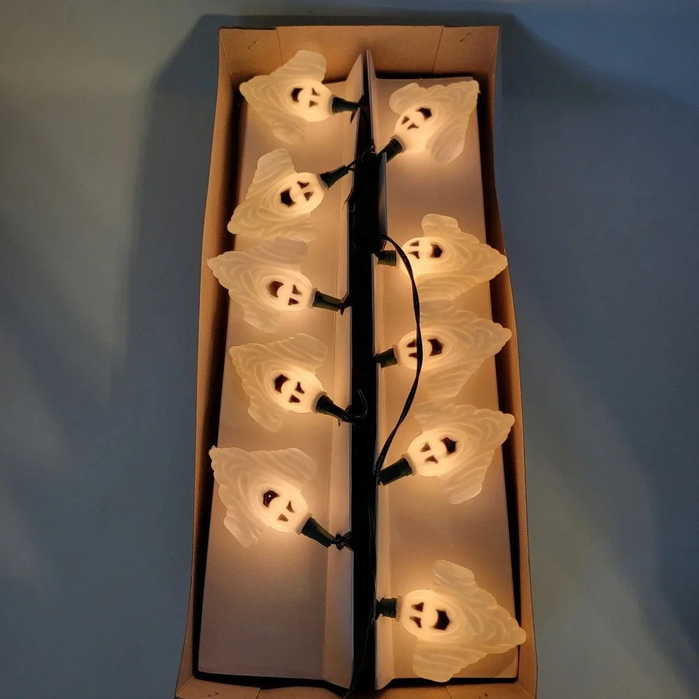 Vintage Walmart String Of 10 Plastic Halloween Ghost Lights - Tested
